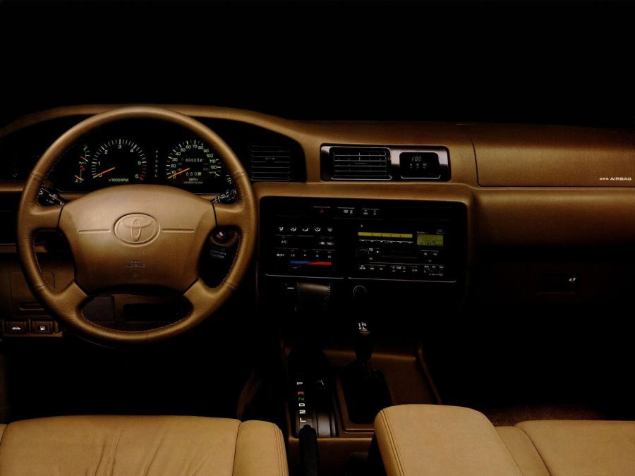  Toyota Land Cruiser 80 40th Anniversary 1997 года  (фото 2 из 6)